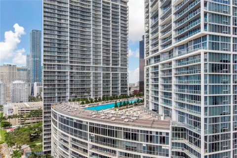 Condominio en venta en Miami, Florida, 2 dormitorios, 121.98 m2 № 1146354 - foto 2