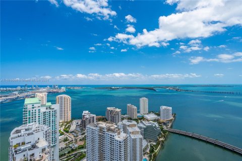 Copropriété à vendre à Miami, Floride: 2 chambres, 121.98 m2 № 1146354 - photo 7