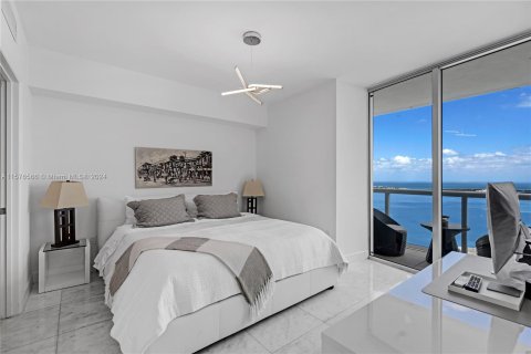 Copropriété à vendre à Miami, Floride: 2 chambres, 121.98 m2 № 1146354 - photo 27