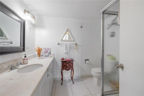 Condo in North Miami Beach, Florida, 3 bedrooms  № 1331012 - photo 20