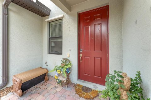 Townhouse in Davenport, Florida 3 bedrooms, 161.74 sq.m. № 1295734 - photo 4