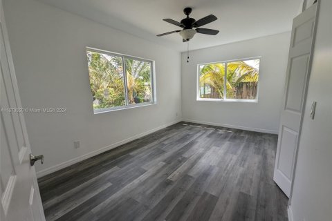 House in Fort Lauderdale, Florida 4 bedrooms, 157.19 sq.m. № 1417234 - photo 15