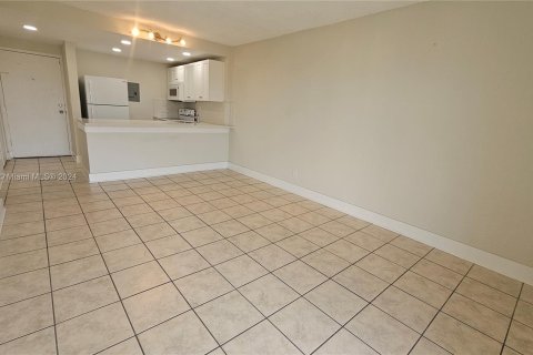 Condominio en venta en Miami, Florida, 1 dormitorio, 56.21 m2 № 1417233 - foto 5