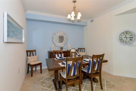 Condominio en alquiler en Lakewood Ranch, Florida, 3 dormitorios, 130.81 m2 № 633832 - foto 9