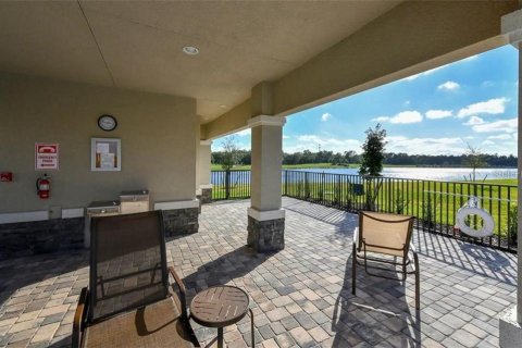 Condominio en alquiler en Lakewood Ranch, Florida, 3 dormitorios, 130.81 m2 № 633832 - foto 28