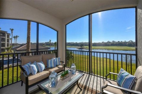 Condominio en alquiler en Lakewood Ranch, Florida, 3 dormitorios, 130.81 m2 № 633832 - foto 22