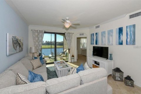 Condominio en alquiler en Lakewood Ranch, Florida, 3 dormitorios, 130.81 m2 № 633832 - foto 5