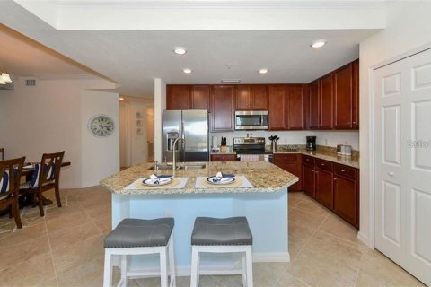 Condominio en alquiler en Lakewood Ranch, Florida, 3 dormitorios, 130.81 m2 № 633832 - foto 13