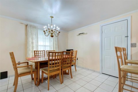 Casa en venta en Tampa, Florida, 3 dormitorios, 169.45 m2 № 1377027 - foto 17