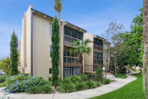 Condominio en venta en Altamonte Springs, Florida, 1 dormitorio, 56.39 m2 № 1377022 - foto 2