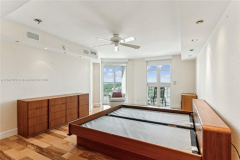 Condominio en venta en Miami, Florida, 2 dormitorios, 253.07 m2 № 1330393 - foto 29