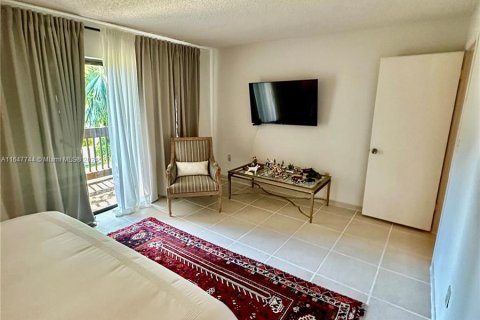 Adosado en venta en Doral, Florida, 2 dormitorios, 129.32 m2 № 1330435 - foto 19