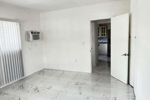 Copropriété à vendre à Coral Gables, Floride: 2 chambres, 78.13 m2 № 1209224 - photo 5