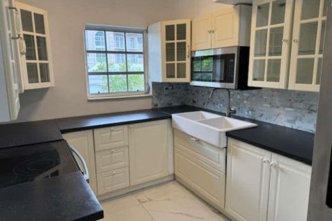 Condominio en venta en Coral Gables, Florida, 2 dormitorios, 78.13 m2 № 1209224 - foto 8