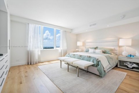 Condo in Miami Beach, Florida, 2 bedrooms  № 419963 - photo 5