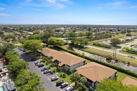 Copropriété à vendre à Delray Beach, Floride: 2 chambres, 111.11 m2 № 1121045 - photo 1