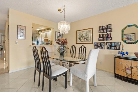 Condo in Delray Beach, Florida, 2 bedrooms  № 1121045 - photo 24