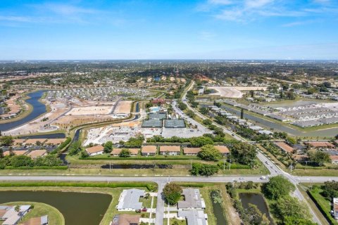 Copropriété à vendre à Delray Beach, Floride: 2 chambres, 111.11 m2 № 1121045 - photo 7