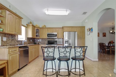 Villa ou maison à vendre à Cutler Bay, Floride: 3 chambres, 141.12 m2 № 1128684 - photo 12