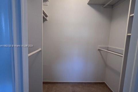 Condominio en venta en Pembroke Pines, Florida, 2 dormitorios, 108.7 m2 № 1097201 - foto 11