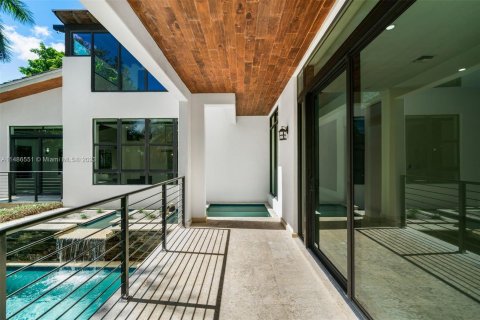 Villa ou maison à vendre à Key Biscayne, Floride: 5 chambres, 359.07 m2 № 846131 - photo 6
