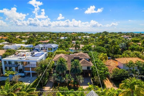 Villa ou maison à vendre à Key Biscayne, Floride: 5 chambres, 359.07 m2 № 846131 - photo 9