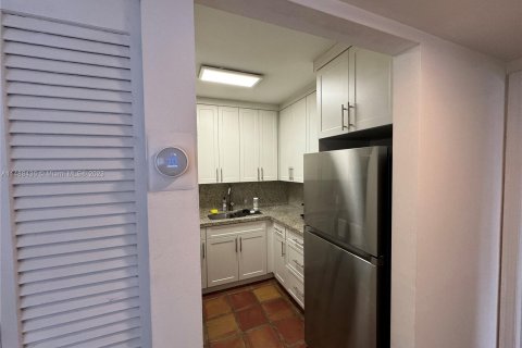 Снять в аренду квартиру в Майами, Флорида 1 спальня, № 846169 - фото 8