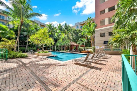 Copropriété à vendre à South Miami, Floride: 2 chambres, 93.83 m2 № 1290835 - photo 30