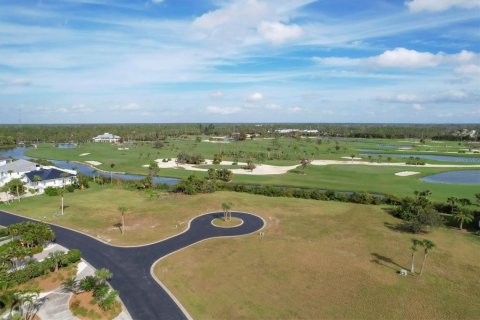 Terreno en venta en Englewood, Florida № 926326 - foto 17