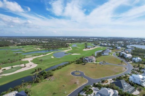 Terreno en venta en Englewood, Florida № 926326 - foto 6