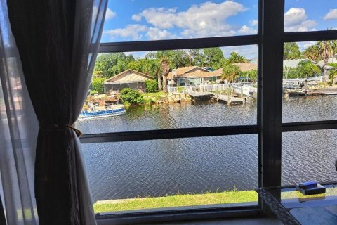 Copropriété à vendre à New Port Richey, Floride: 1 chambre, 75.81 m2 № 1378195 - photo 4