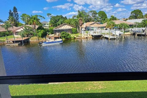 Condominio en venta en New Port Richey, Florida, 1 dormitorio, 75.81 m2 № 1378195 - foto 3