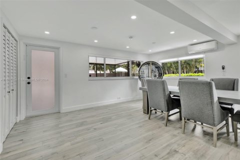 Casa en venta en Hollywood, Florida, 3 dormitorios № 1330420 - foto 20