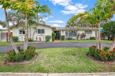 Casa en venta en Hollywood, Florida, 3 dormitorios № 1330420 - foto 1