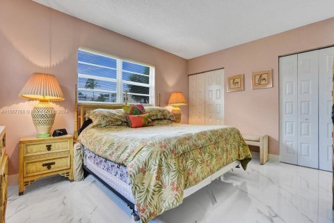 Copropriété à vendre à Dania Beach, Floride: 2 chambres, 106.28 m2 № 1116482 - photo 13