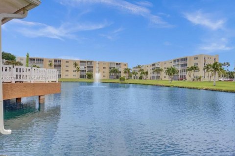 Condominio en venta en Dania Beach, Florida, 2 dormitorios, 106.28 m2 № 1116482 - foto 25