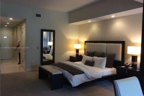 Condominio en venta en Doral, Florida, 1 dormitorio, 65.5 m2 № 1118496 - foto 7