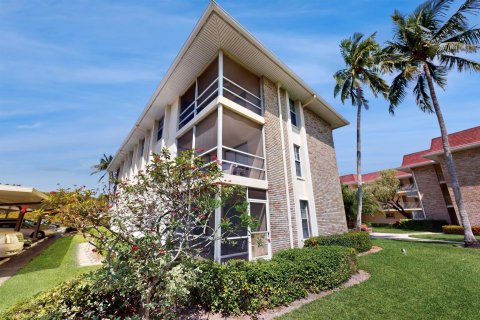 Condominio en venta en Palm Beach Gardens, Florida, 2 dormitorios, 89.09 m2 № 1175225 - foto 8