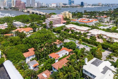 Villa ou maison à vendre à Palm Beach, Floride: 4 chambres, 389.54 m2 № 1175331 - photo 2