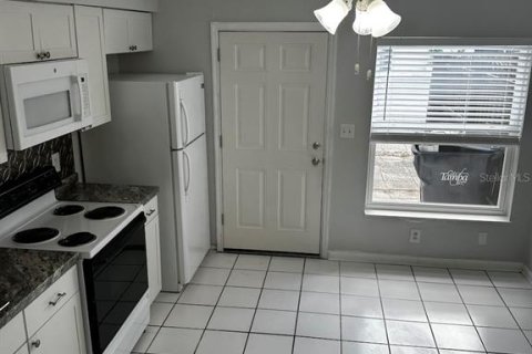 Touwnhouse à vendre à Tampa, Floride: 2 chambres, 96.99 m2 № 1385090 - photo 6