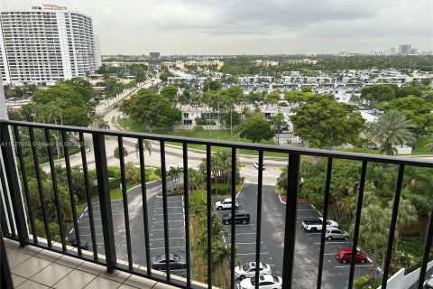 Copropriété à vendre à Hallandale Beach, Floride: 1 chambre, 99.87 m2 № 1281874 - photo 11