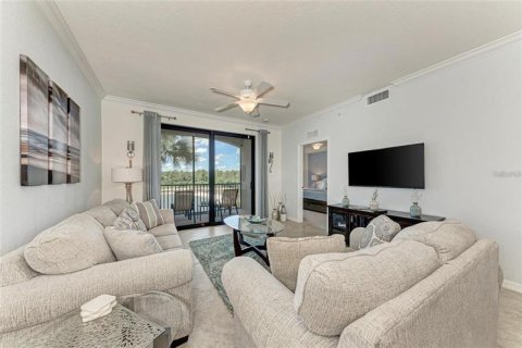 Condo in Bradenton, Florida, 2 bedrooms in LAKEWOOD NATIONAL  № 217456 - photo 5