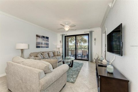 Condo in Bradenton, Florida, 2 bedrooms in LAKEWOOD NATIONAL  № 217456 - photo 6