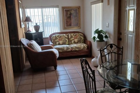 Villa ou maison à vendre à LaBelle, Floride: 4 chambres, 230.4 m2 № 563523 - photo 12