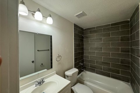 Condominio en venta en Orlando, Florida, 3 dormitorios, 113.81 m2 № 1089559 - foto 19