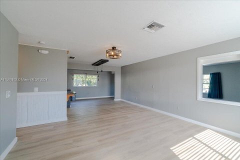 Casa en venta en Marathon, Florida, 3 dormitorios, 143.81 m2 № 1155034 - foto 9