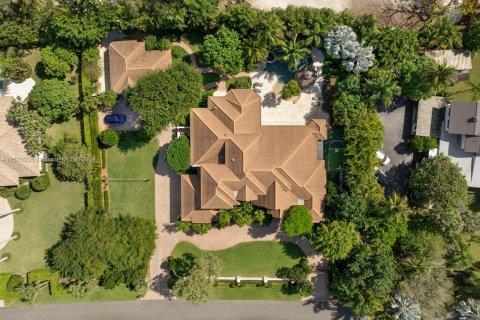 Villa ou maison à vendre à Pinecrest, Floride: 8 chambres, 771.83 m2 № 1155079 - photo 2