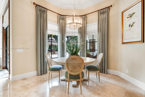 Villa ou maison à vendre à Pinecrest, Floride: 8 chambres, 771.83 m2 № 1155079 - photo 28