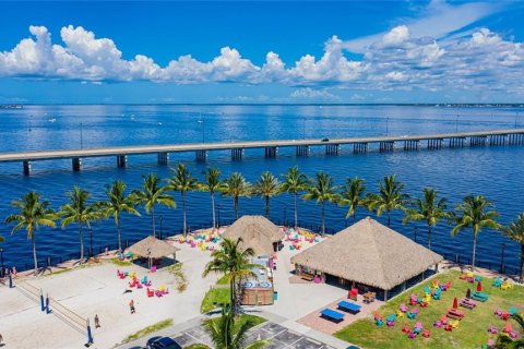 Casa en venta en Punta Gorda, Florida, 3 dormitorios, 215.16 m2 № 485652 - foto 20