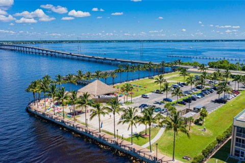 Casa en venta en Punta Gorda, Florida, 3 dormitorios, 215.16 m2 № 485652 - foto 18